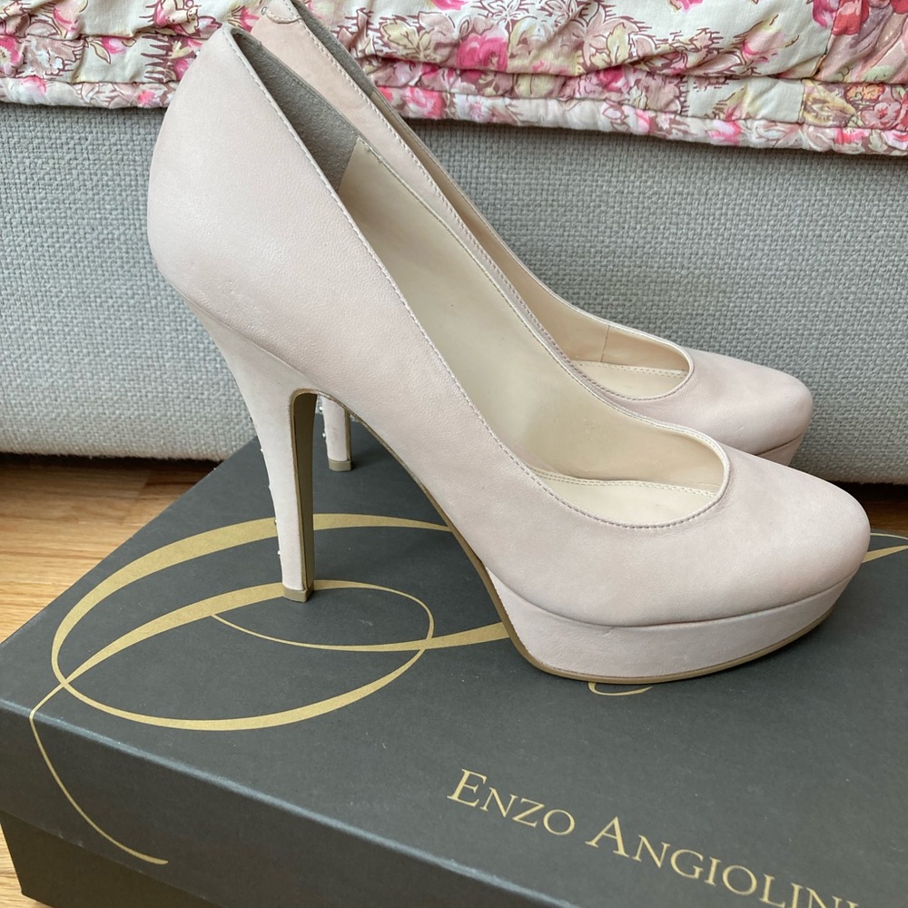 Enzo Angiolini Platform Heels 👠 - Picture 4 of 12